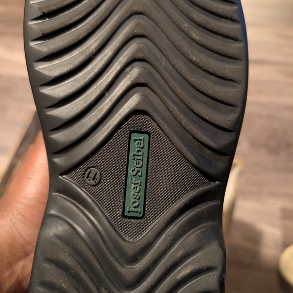 Josef Seibel size 44 , size 11 mens - Picture 11 of 13